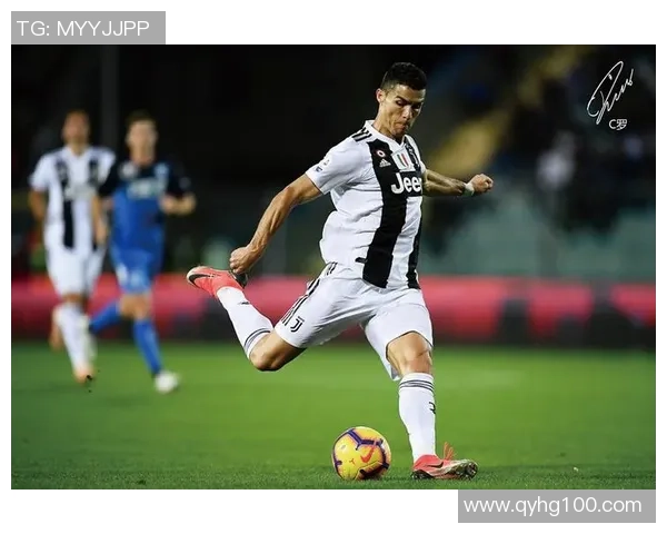 C罗足球明星魅力无限海报展示他的辉煌成就与激情瞬间 C罗足球明星魅力无限海报展示他的辉煌成就与激情瞬间